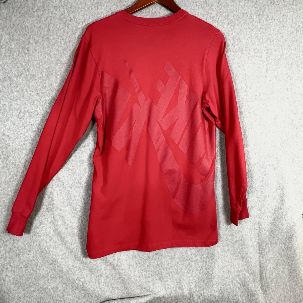 Nike Air Men’s Long Sleeve Shirt Red On Red Graphic Both Sides Medium - Picture 10 of 10